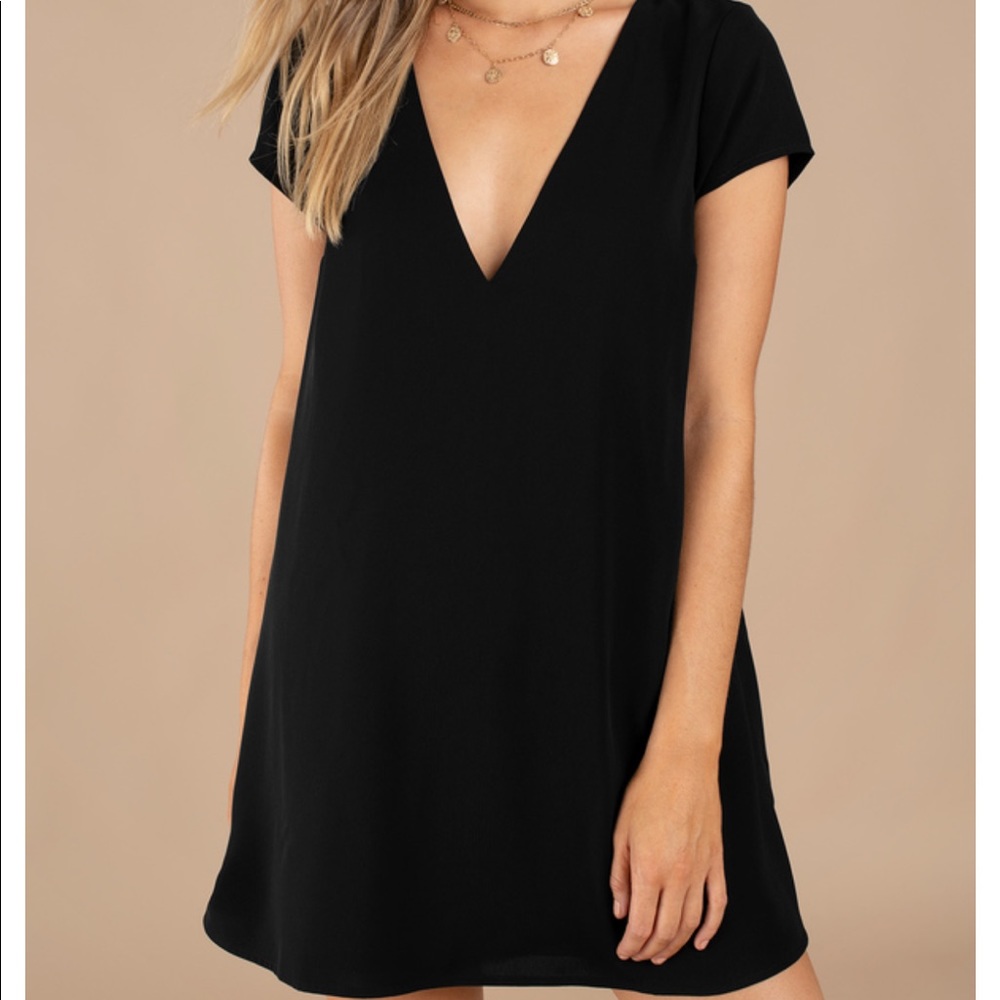 Black V-Neck Shift Dress